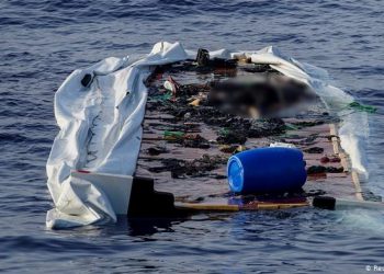 Francia rescata a 126 migrantes en el mar, en la ruta hacia Inglaterra