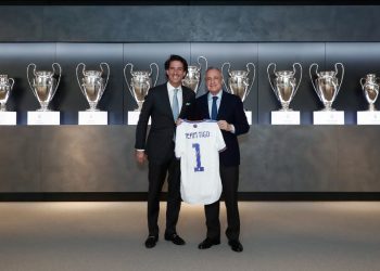 Millicom-Tigo firma un convenio con el Real Madrid para proyectos socieodeportivos que beneficiarán a El Salvador