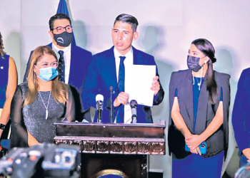 Diputados de la Asamblea Legislativa respaldan a diáspora para comicios