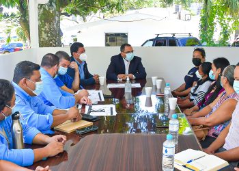 Presidente de ANDA se reúne con habitantes de Colón para conocer necesidades en cuanto al servicio al agua