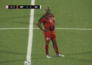 Polémica: vicepresidente de Surinam regala dinero a jugadores del Olimpia de Honduras tras partido de Concacaf
