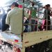 PNC interviene a un vehiculo con 11 personas a bordo para evitar actos vandálicos