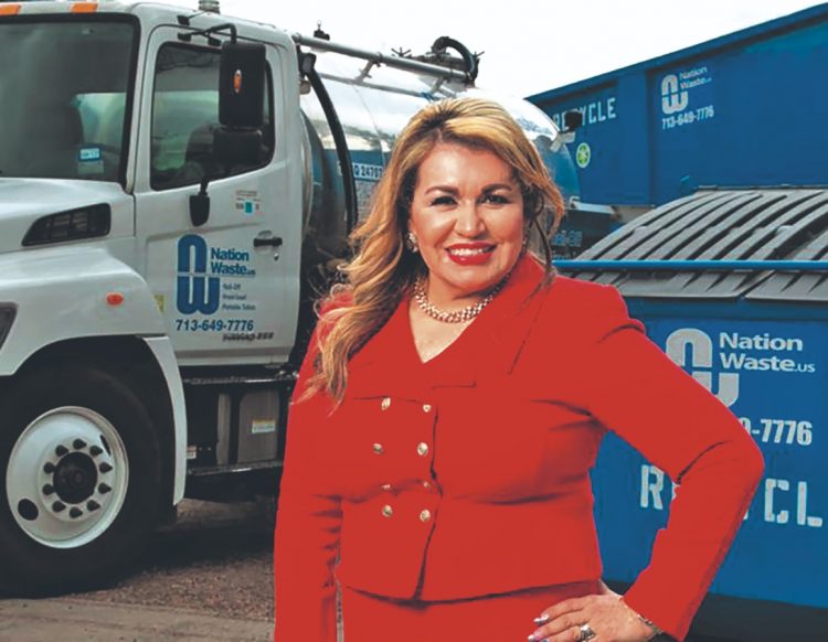 María identificó un 
nicho que no era 
atendido. Después 
de graduarse 
compró dos 
camiones y lanzó 
Nation Waste. Foto / Diario El Salvador.