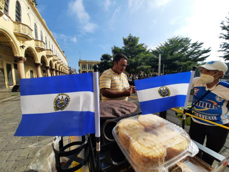 El Salvador celebra 200 años de indepencia, y el deporte se une a la fiesta. Foto: Francisco Campos