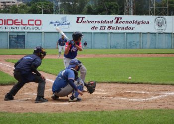 Novena Bengoa-Zacamil barrió con sus rivales en los torneos juveniles
