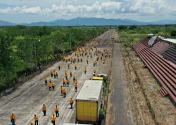 Limpieza y renovación de pista están en marcha