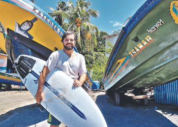 Turista brasileño ve oportunidad de crecimiento en la economía con la Ley Bitcoin