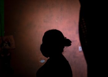 Canciller Hill Tinoco instruye a consulado en Texas a dar apoyo a familiares de joven migrante fallecida