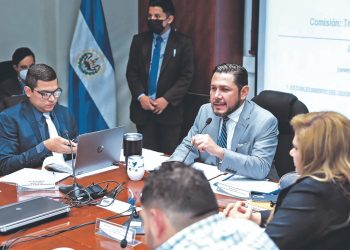 Derechos de agentes de seguridad privada serán respetados en nueva ley