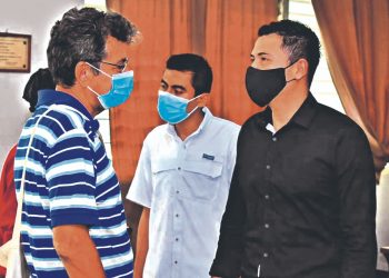 Funcionarios se reúnen con líderes agropecuarios