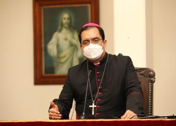 Aprobación de voto en el exterior saldará deuda histórica, dice arzobispo