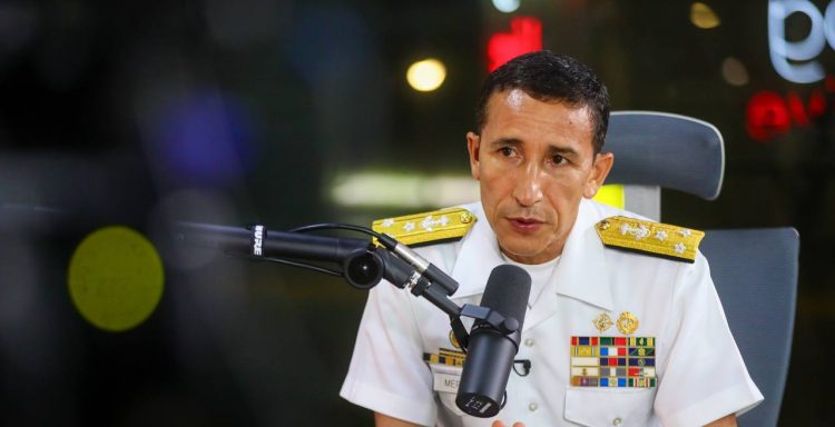 ministro de Defensa, René Francis Merino Monroy