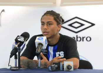 Ronny Arévalo: «Me da mucha motivación jugar en este equipo por lo que vi en el octogonal»
