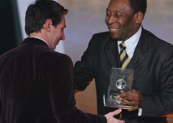 Pelé felicita a Messi por superar su récord como máximo goleador sudamericano