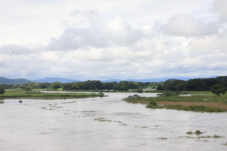 Las personas que viven en zonas de riesgo deben atender el llamado de evacuación preventiva en caso de ser requerida. Foto: René Estrada/DES.