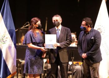 Ministerio de Cultura premia a ganadores del Concurso Nacional de Composición Musical por el Bicentenario de Independencia
