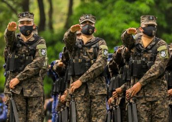 Fuerza Armada juramenta a 1,000 nuevos reclutas en Chalatenango