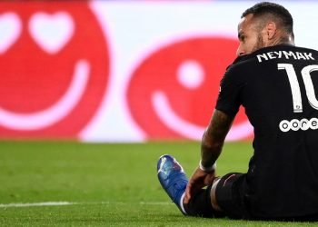 Neymar, lesionado en los aductores, baja con el París SG contra Leipzig en Champions League