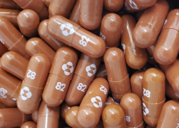 Merck pide en EE. UU. autorización para una píldora contra el covid-19