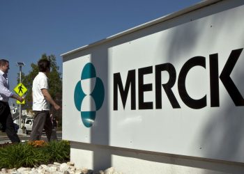 Merck pedirá luz verde para píldora anticovid que reduce a la mitad hospitalizaciones