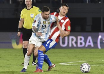 Paraguay frena a Messi y Argentina con un empate sin goles en las eliminatorias para Catar 2022