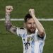 Con Messi encendido, Argentina golea a Uruguay y se acerca al líder Brasil
