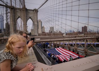 Bomberos protestan en Nueva York contra vacunación obligatoria