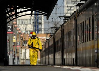 Rusia impone vacaciones pagadas para contener el covid-19