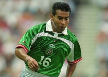 Alberto Coyote, exseleccionado mexicano:«La presión de la gente en El Salvador se siente desde que llegas al aeropuerto»