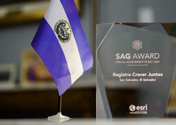 Plataforma Crecer Juntos para el regreso a clases es reconocida con premio internacional