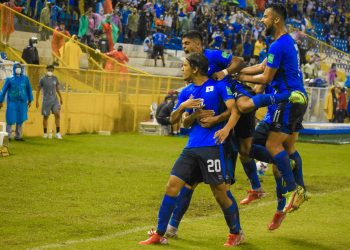 «¡Qué triunfo tan valioso para La Selecta!»: Míster Chip se unió al fervor por el triunfo de El Salvador ante Panamá
