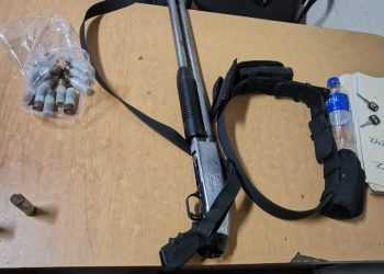 Capturan a vigilante privado en estado de ebriedad por realizar disparos en una gasolinera en Guazapa