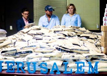 Realizan donativo de insumos médicos para clínica municipal de Zaragoza