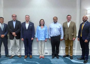 Canciller busca generación de oportunidades laborales en el exterior