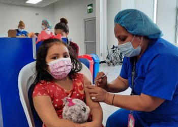 El Salvador se acerca a los 8,000,000 de dosis aplicadas contra la COVID-19