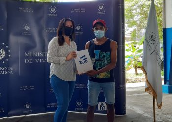 Entregan contribución para mejoras en viviendas de Usulután
