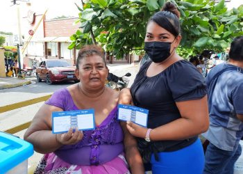 Los vendedores pudieron vacunarse en Zacatecoluca