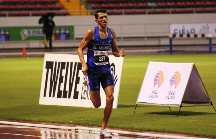 El atleta Esteban Ibañez estará compitiendo este fin de semana en el Campeonato Suramericano de Atletismo, con sede en Ecuador. Foto Federación de Atletismo.