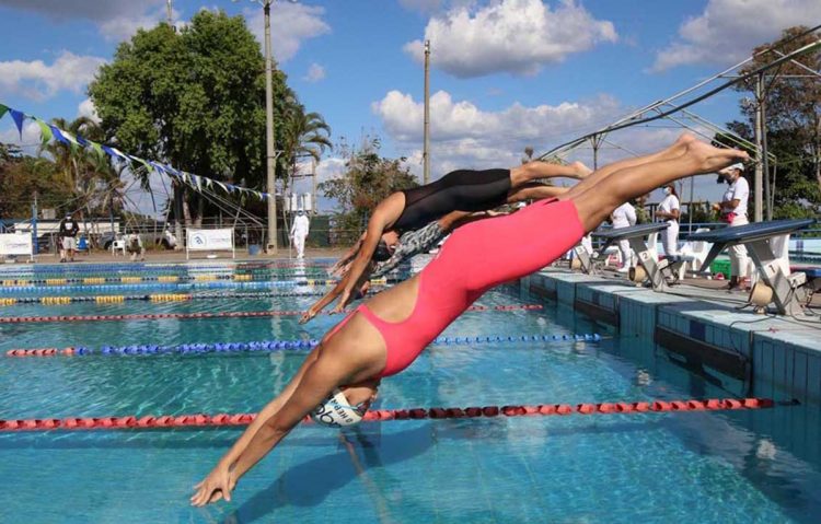 Natación realizará este fin de semana la primera competencia del año, en las piscinas del Complejo Deportivo de Ciudad Merliot. Foto INDES.
