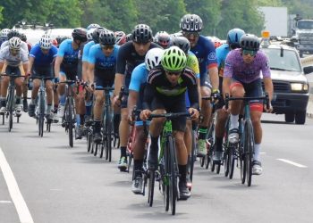 Presidente de Federación de Ciclismo reconsideró renuncia y sigue al frente