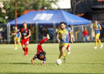 FAS no pudo perforar la cabaña de Jocoro y se comformó con un emapate a cero goles