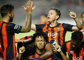 El Águila y la Chochera Castillo siguen volando a fuerza de triunfos