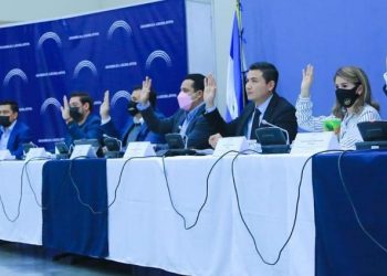 Diputados de la Asamblea Legislativa completan redacción de anteproyecto de Ley del Agua