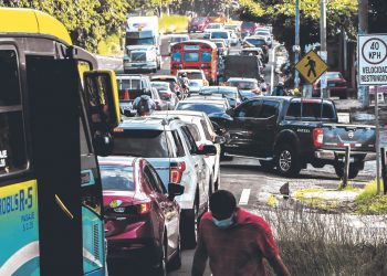 Modernización del sector transporte incluirá un sistema de puntaje base 10