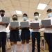 Mined continúa entregando computadoras en San Vicente