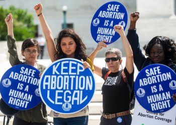 Tribunal de Estados Unidos restablece ley que prohíbe la mayoría de los abortos en Texas