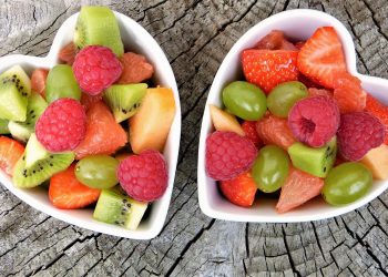 Estas 5 frutas te ayudarán a mejorar tu digestión y bajar de peso