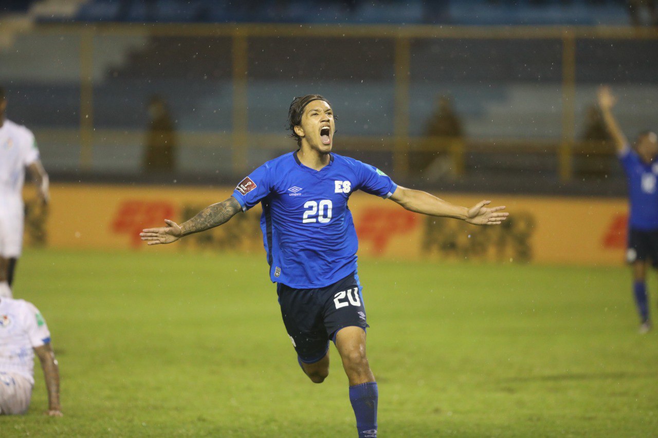 Tengo mentalidad europea, pero mi corazón es salvadoreño»: Enrico Dueñas,  jugador de El Salvador - Diario El Salvador