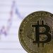 Bitcoin se convierte en tendencia por récord histórico que supera los $67,000