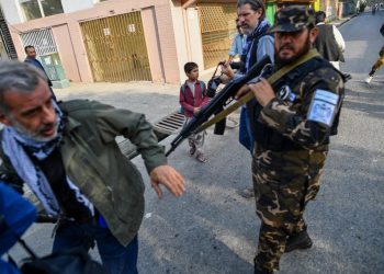 Periodistas y oenegés temen que los talibanes se hagan con los medios en Afganistán